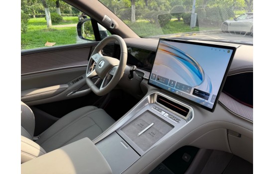 Denza N9 DM, 2025, пробіг 1,2 тисячі км